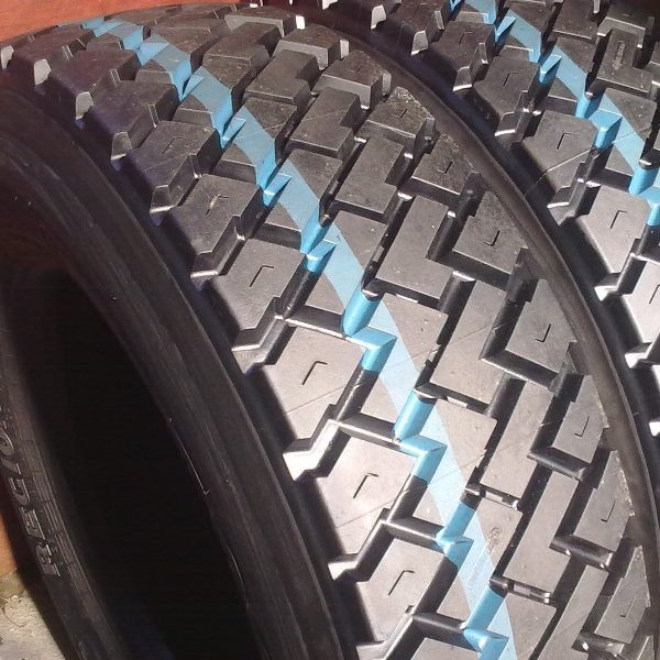 245/70 R 17,5 K 26 (PROTEKTOR)