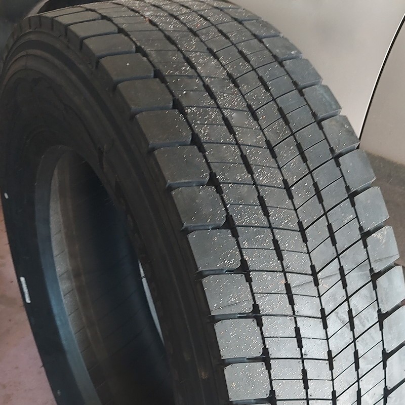 LEAO 315/70 R 22,5 ETD100