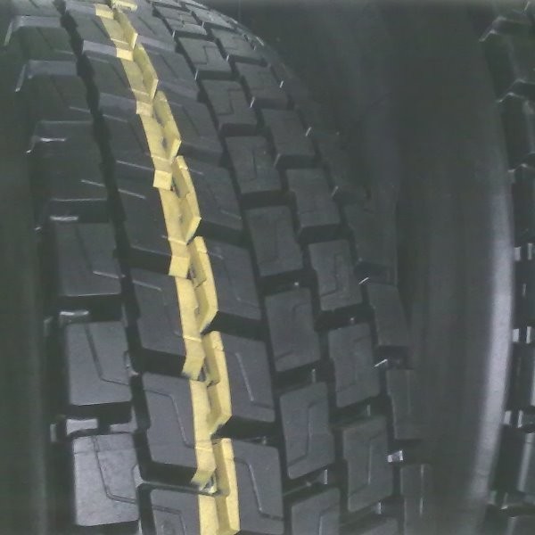 295/80 R22,5 KDE2+ (PROTEKTOR)