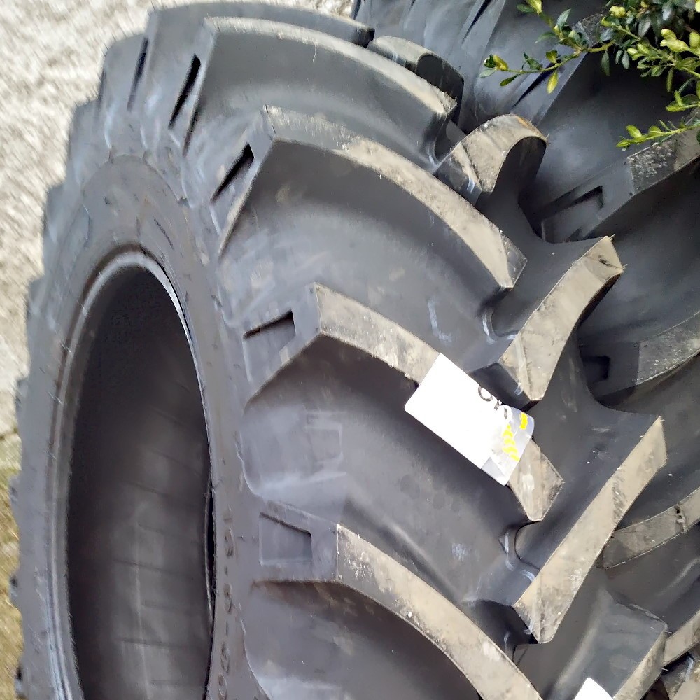 16,9-30 KNK50 14PR TT OZKA