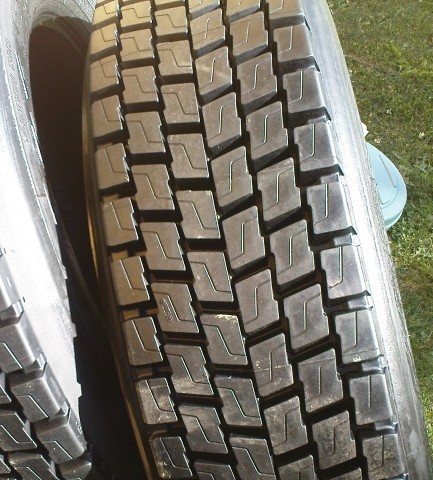 11.00 R20 DE2(PROTEKTOR)