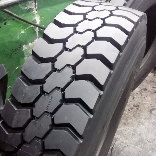295/80 R 22,5 RZT520 PK (PROTEKTOR)
