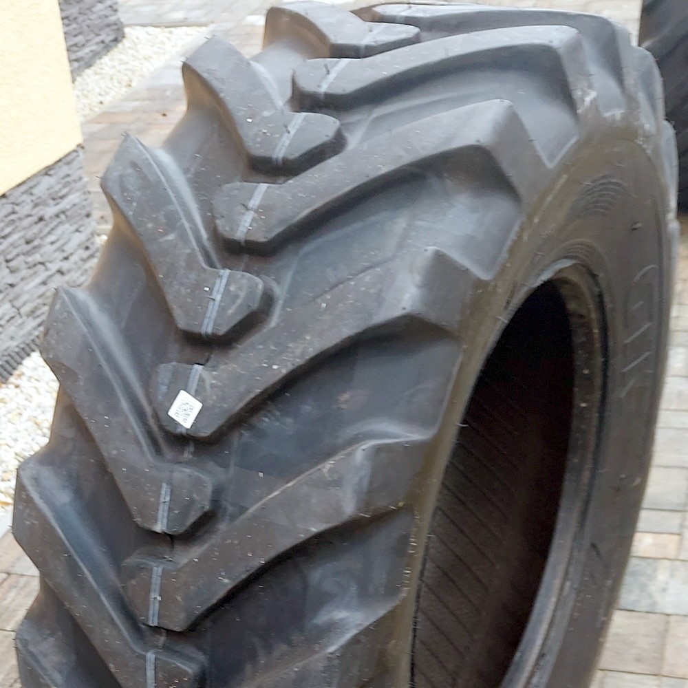17,5L-24 LD90 14PR TL GTK