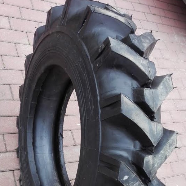 8,3-20 V-105 8PR TT 102A6 ROSAVA